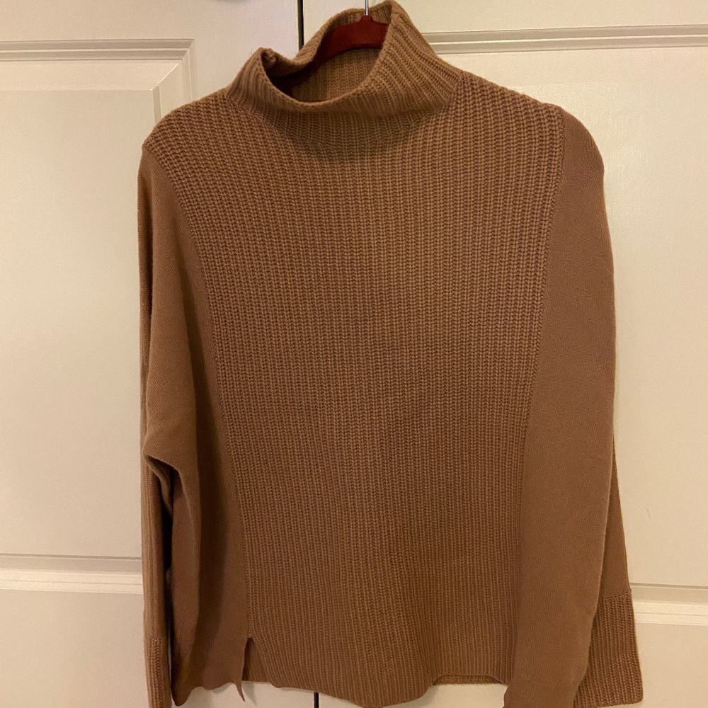 Thick Wool J Crew Sweater New without tags. m
